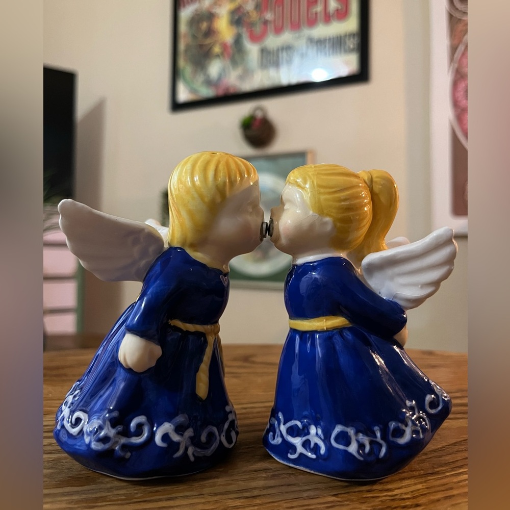 Vintage 80’s KISSING ANGELS Magnetic Salt & Pepper Shakers - Porcelain